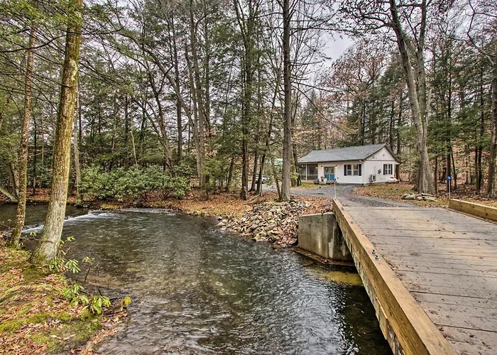 Creekside Lincoln Lodge In The Pocono Mtns!