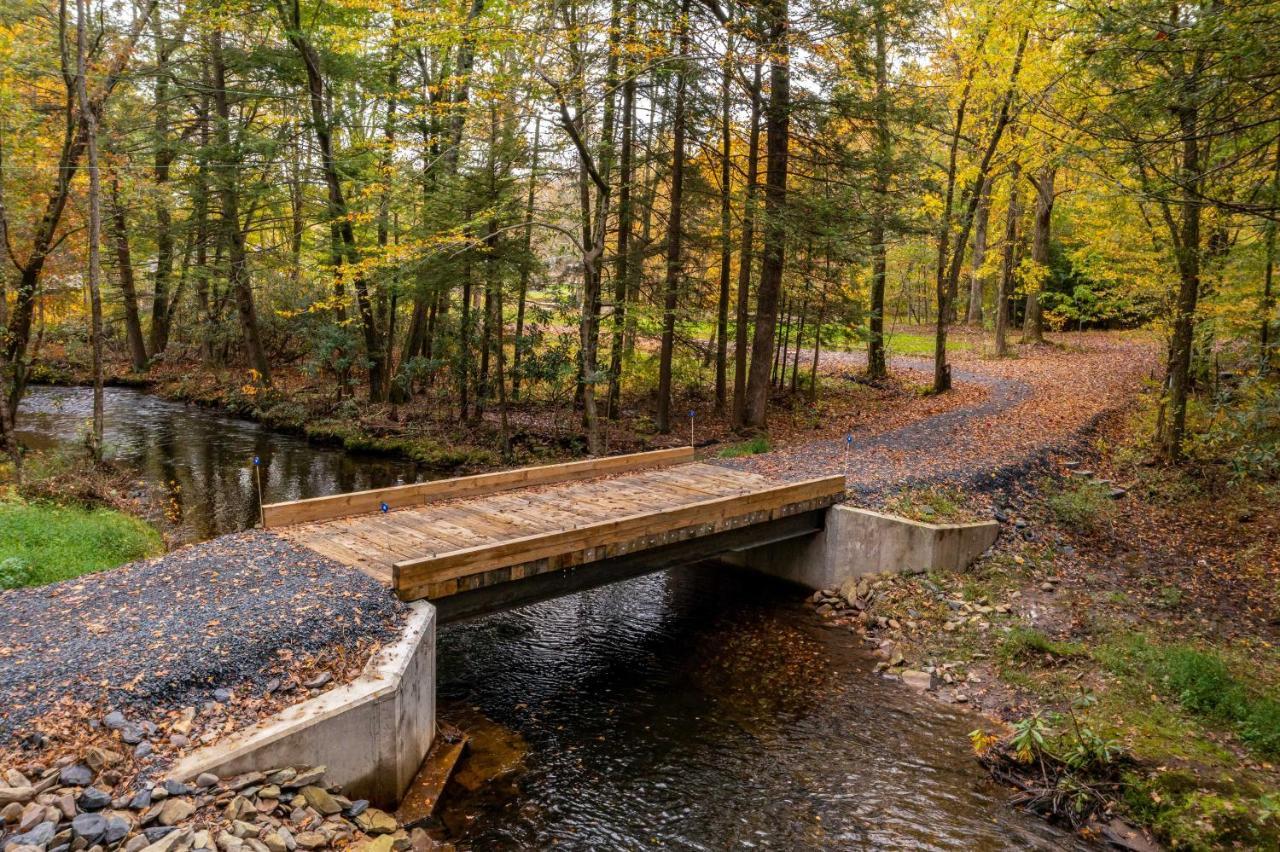 Creekside Lincoln In The Pocono Mtns! Ferienhaus Brodheadsville